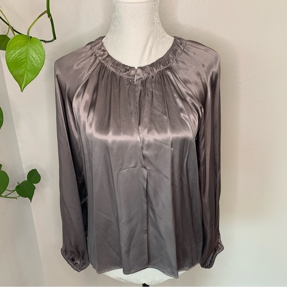 NWT Zara Voluminous Satin Effect Blouse Size S - Picture 4 of 10